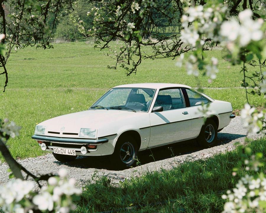  Opel Manta 1975 года  (фото 4 из 10)